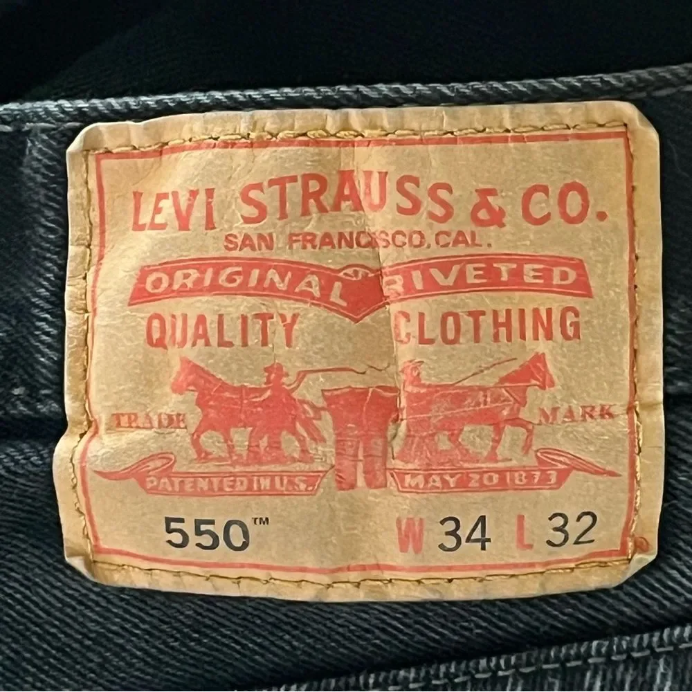 Levi's 550 Black Jeans Size 34 Relaxed Fit Vintage Classic Look